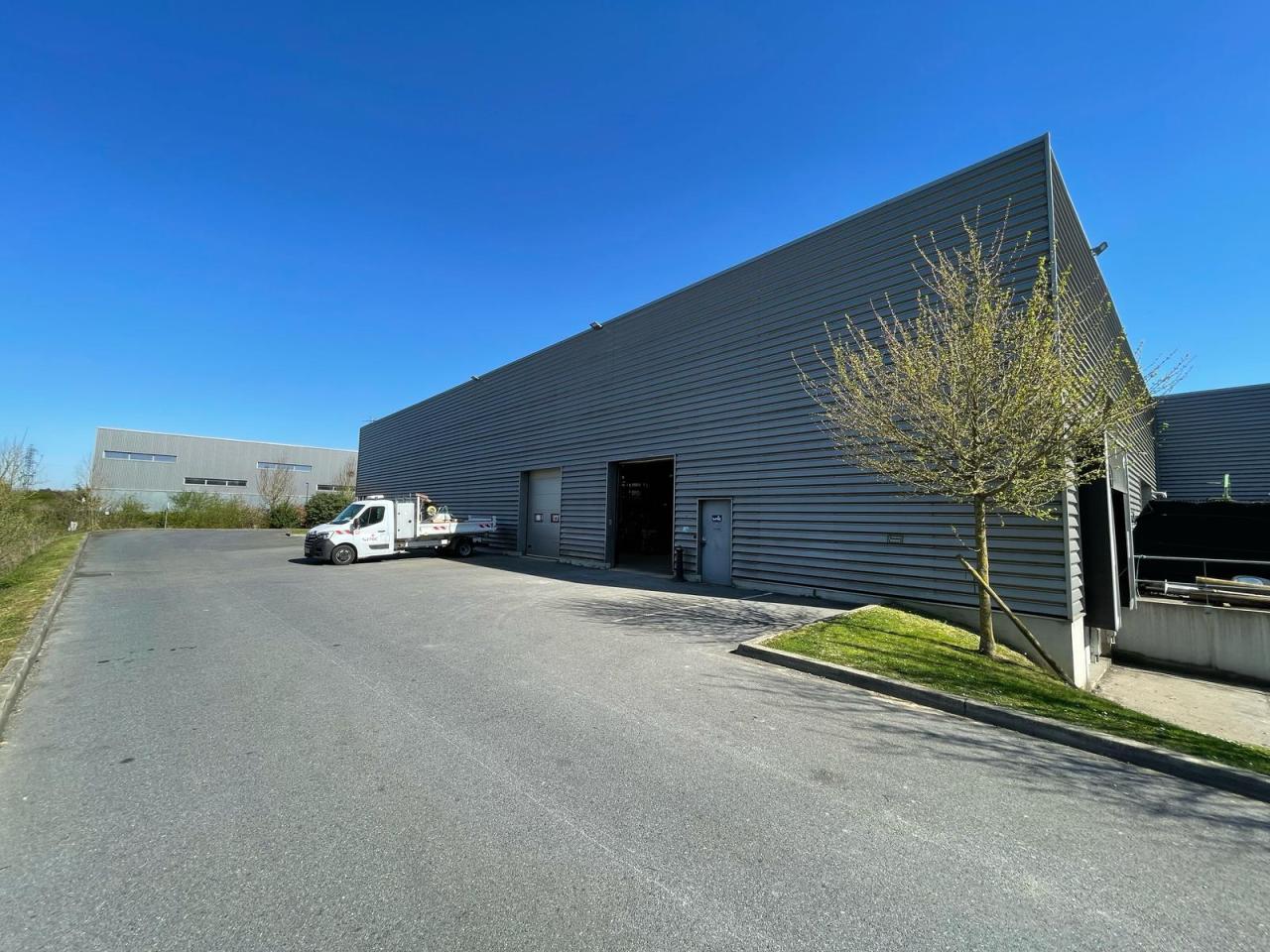 Local d'activité Lesquin 2259m² Location local d'activité Lesquin Nord OLACT2531239 0